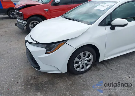 2025 Toyota Corolla Le z USA, uszkodzony, nr VIN 5YFB4MDEXSP244046